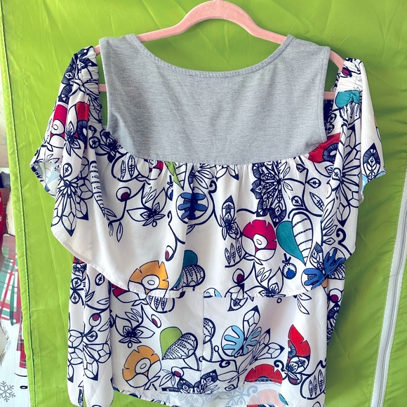 Perfect Spring Top - Picture 3 of 3